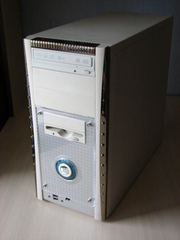 Продам системный блок Celeron 2, 4 Gz